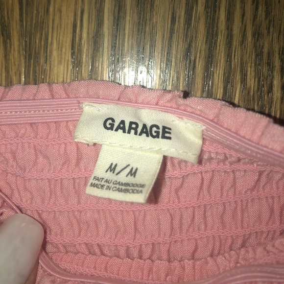 Garage off the shoulder shirt - Picture 2 of 2